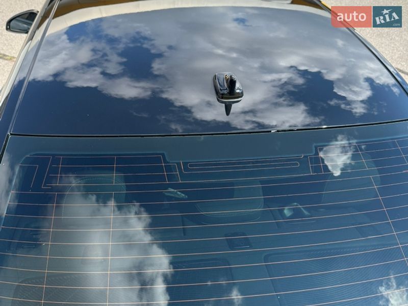 Седан Audi S4 2022 в Харькове