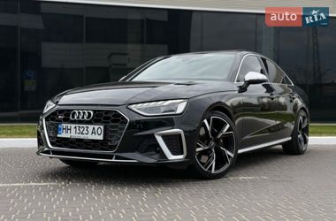 Седан Audi S4 2022 в Одесі