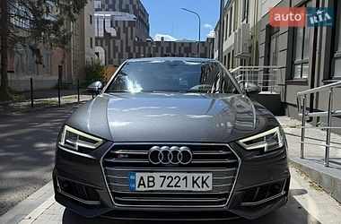 Седан Audi S4 2017 в Вінниці
