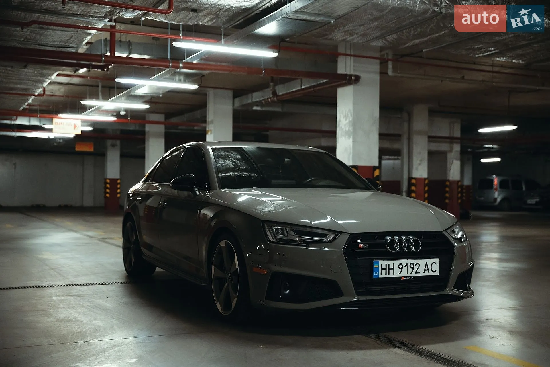 2019 Audi S4 - мініатюра 8