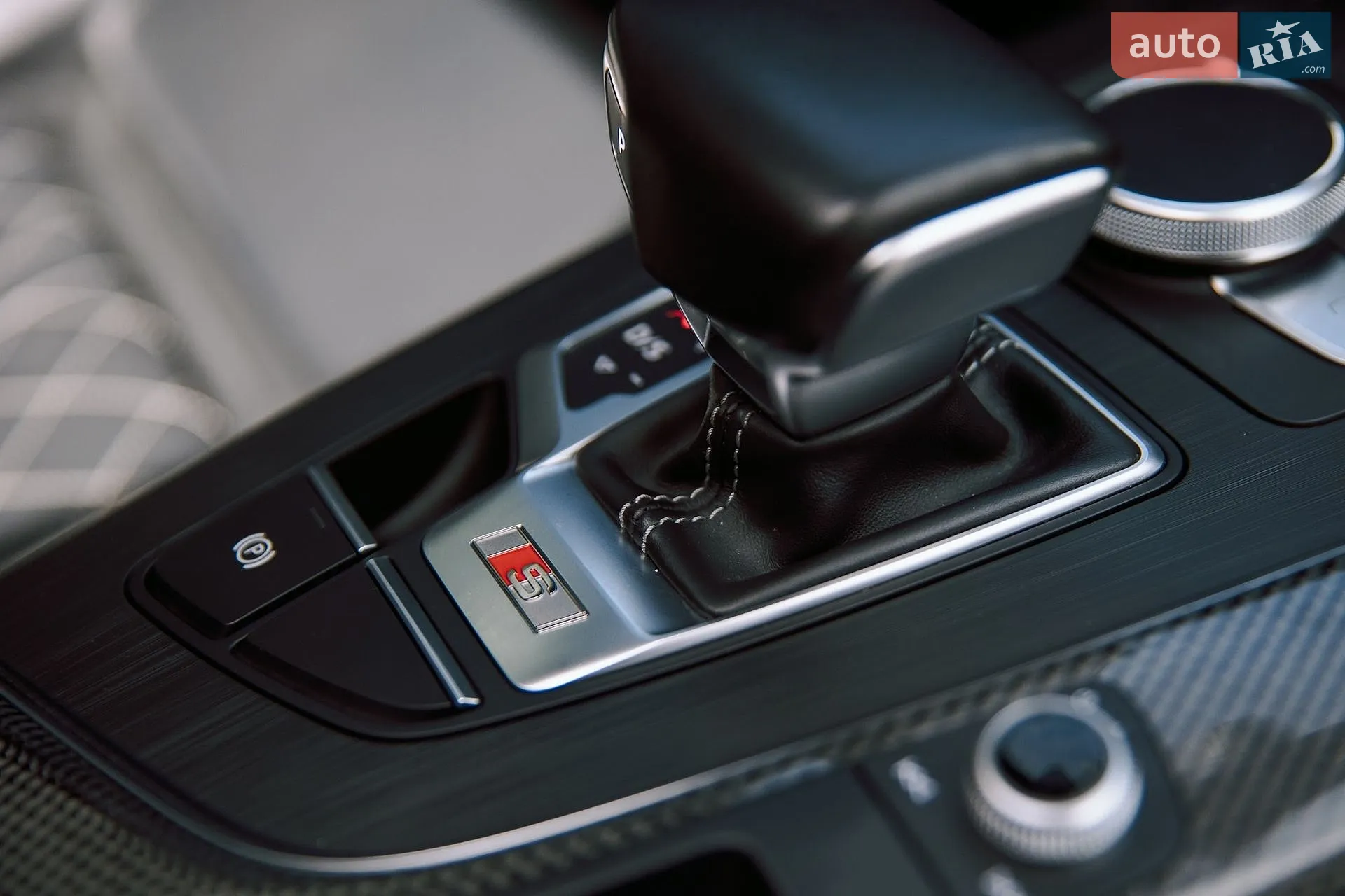 2019 Audi S4 - мініатюра 64