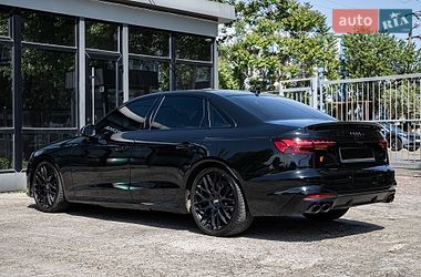 Седан Audi S4 2022 в Киеве