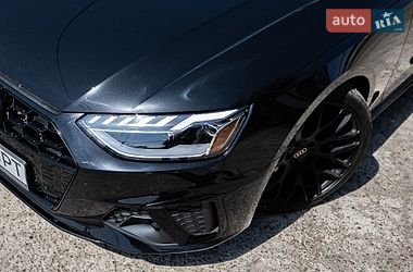 Седан Audi S4 2022 в Киеве