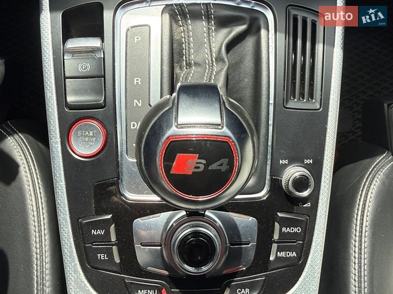 Седан Audi S4 2013 в Стрые фото 27 Седан Audi S4 2013 в Стрые