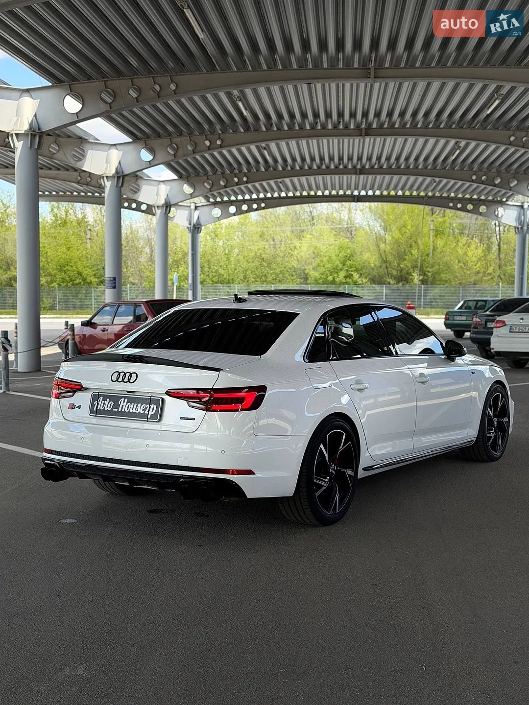 2018 Audi S4 - мініатюра 9
