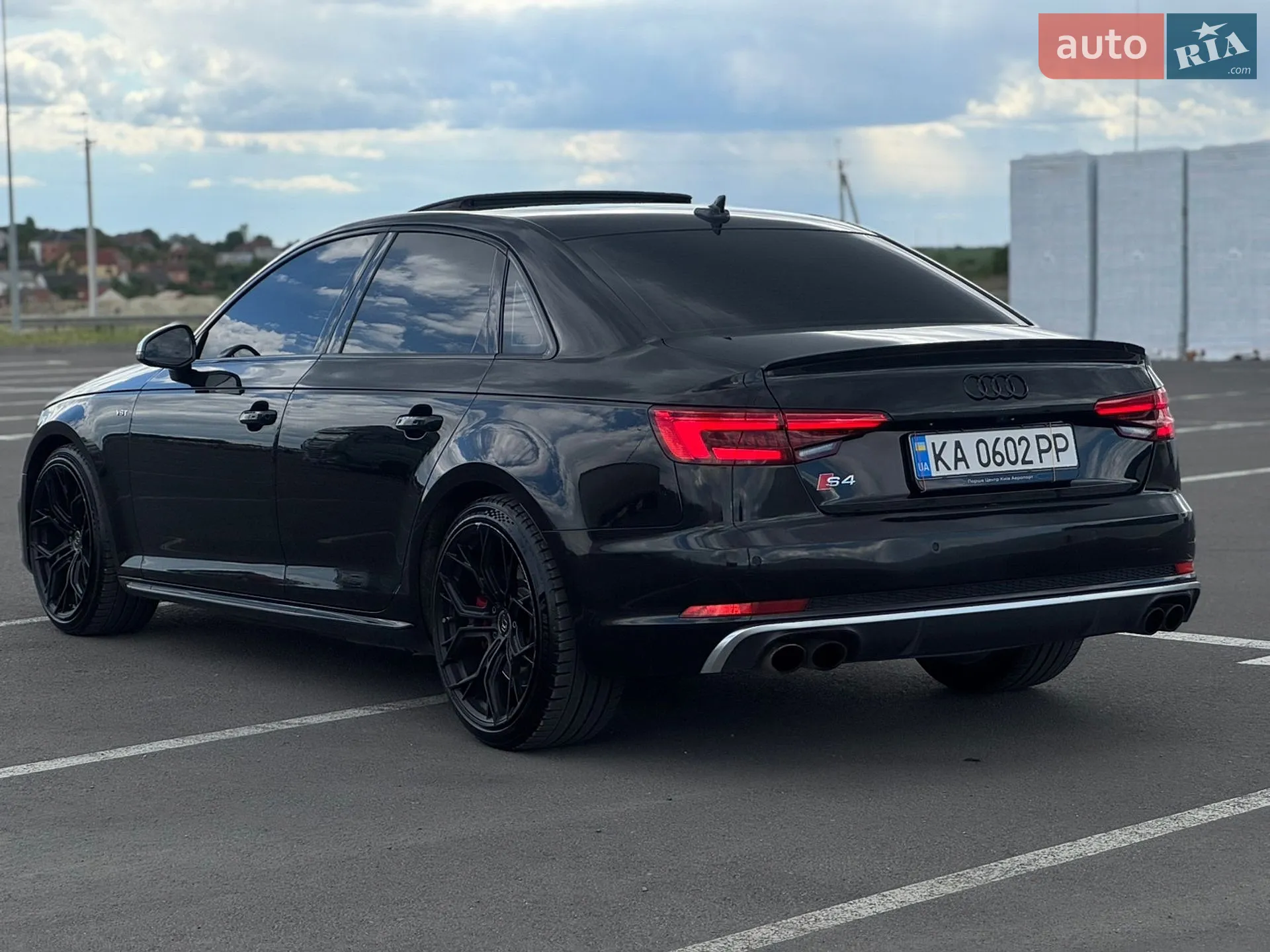 2017 Audi S4 - мініатюра 9