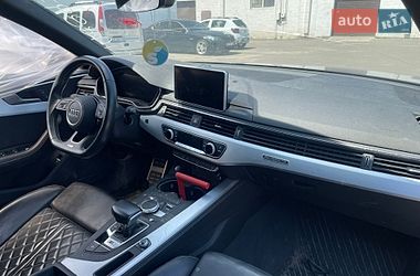 Седан Audi S4 2019 в Киеве