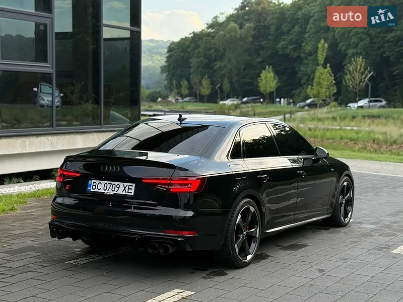 Audi S4 2017