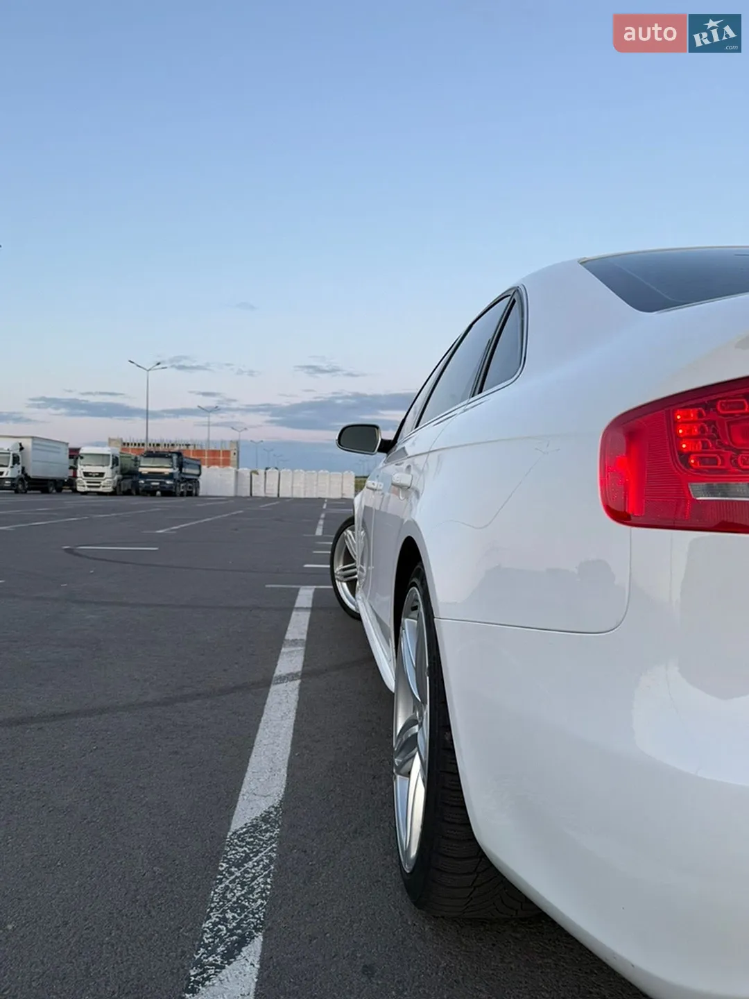 2011 Audi S4 - мініатюра 4
