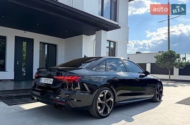 Седан Audi S4 2023 в Полтаве