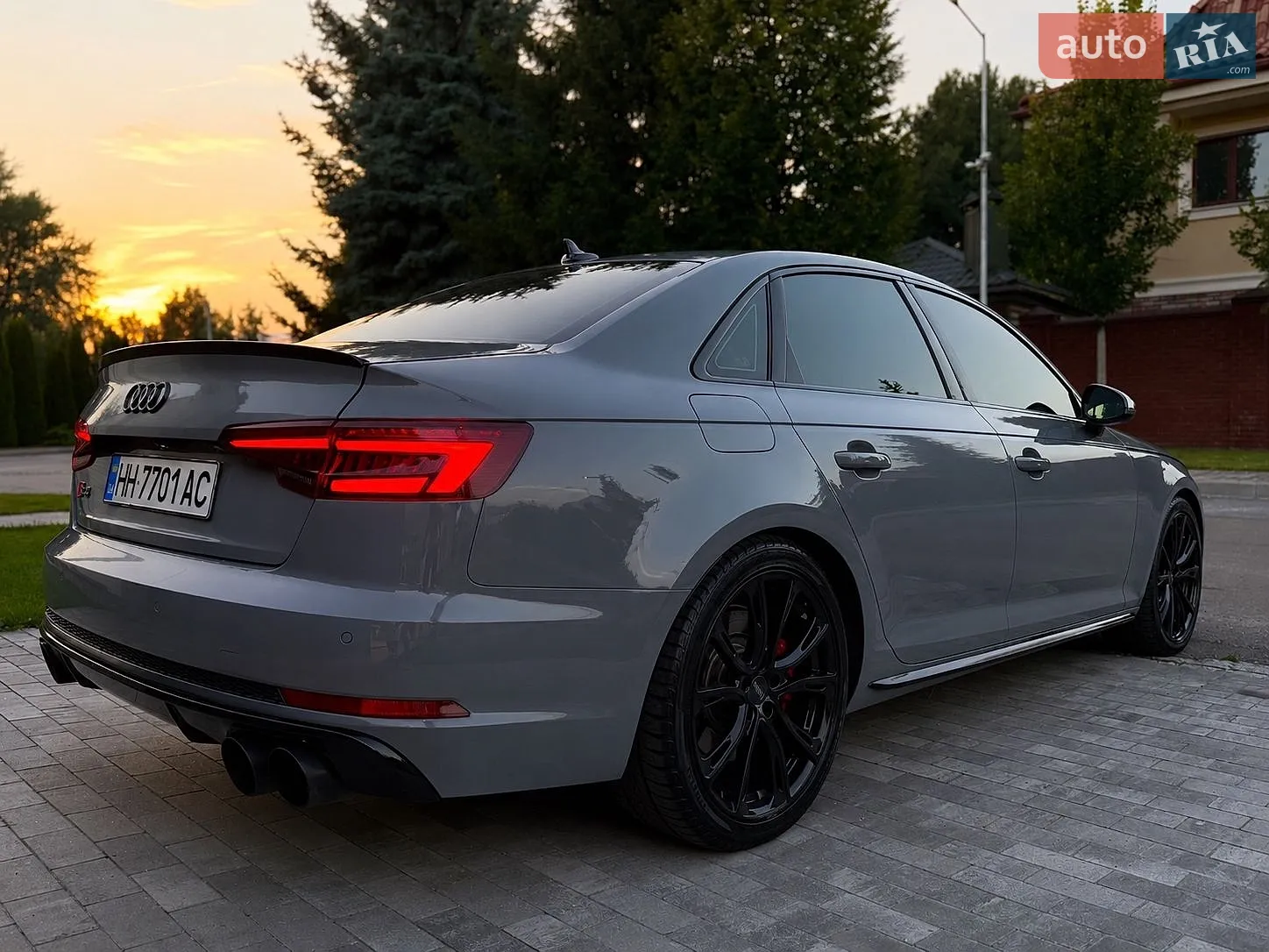 2017 Audi S4 - мініатюра 24