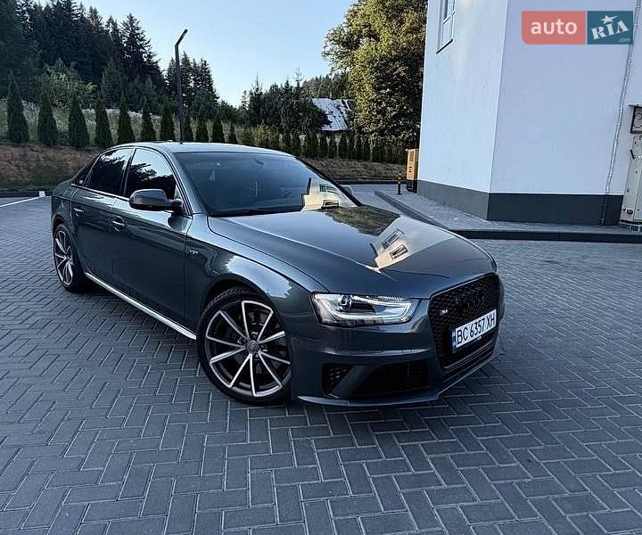 Седан Audi S4 2014 в Львове