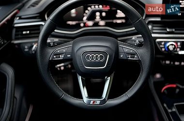 Седан Audi S4 2022 в Харькове