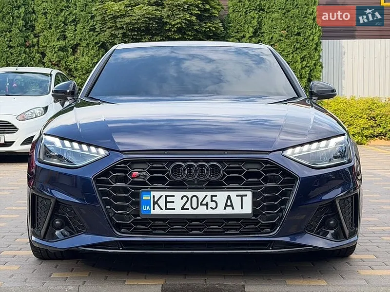 Audi S4 2024