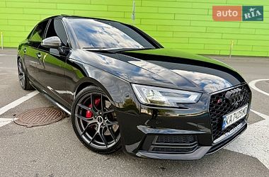 Седан Audi S4 2018 в Києві