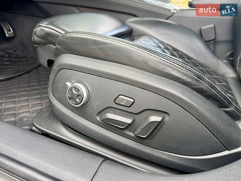 Седан Audi S4 2018 в Києві
