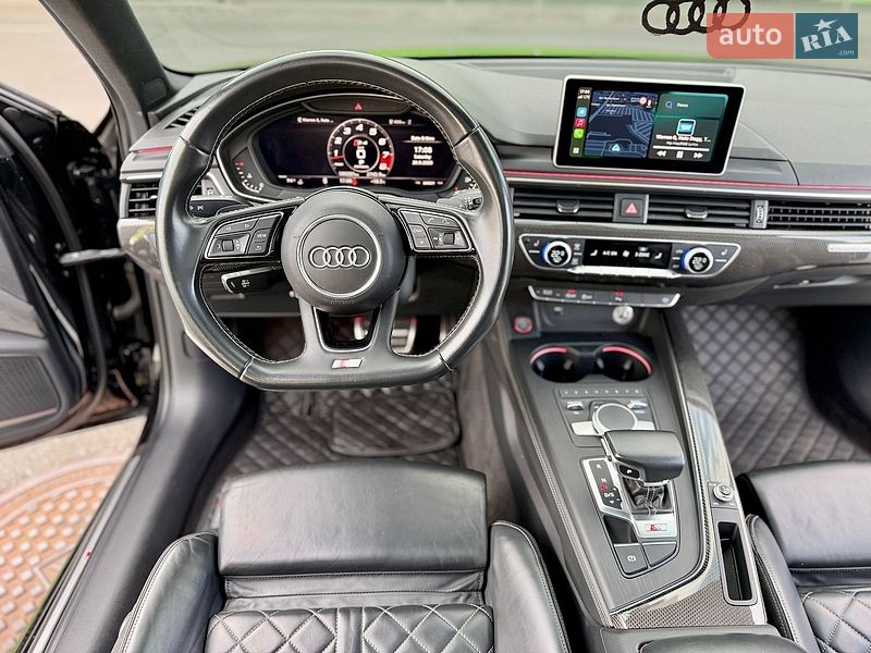 Седан Audi S4 2018 в Києві