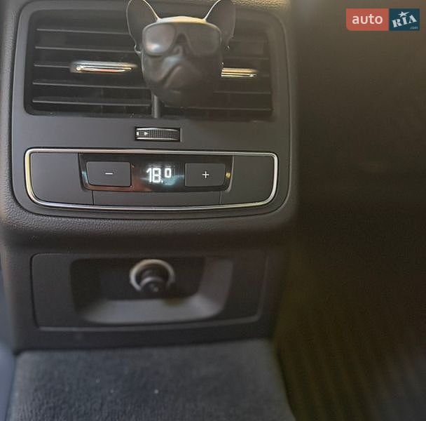 Седан Audi S4 2016 в Киеве