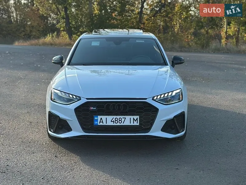 Audi S4