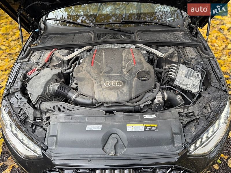 Седан Audi S4 2023 в Тернополе