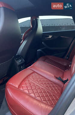 Лифтбек Audi S5 Sportback 2018 в 