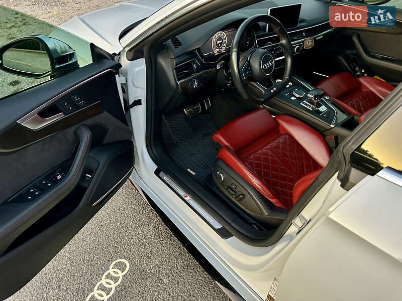 Купе Audi S5 Sportback 2018 в Днепре