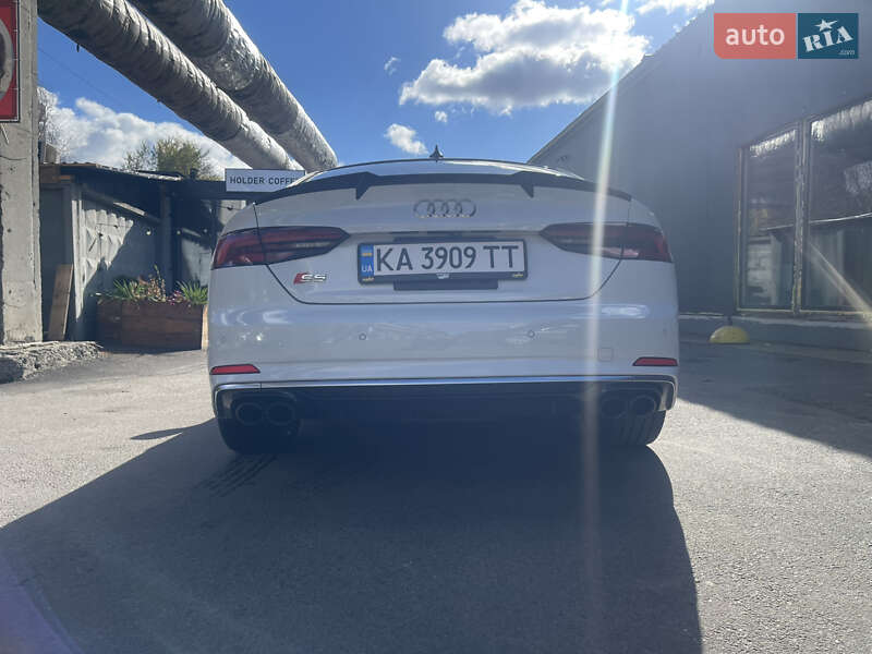 Лифтбек Audi S5 Sportback 2017 в Киеве фото 2 Лифтбек Audi S5 Sportback 2017 в Киеве