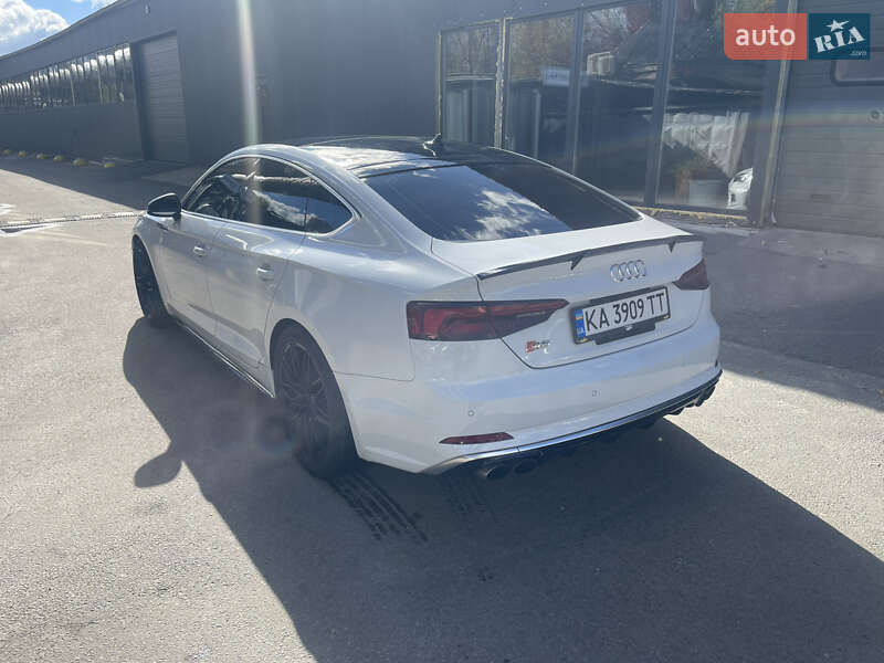 Лифтбек Audi S5 Sportback 2017 в Киеве фото 4 Лифтбек Audi S5 Sportback 2017 в Киеве