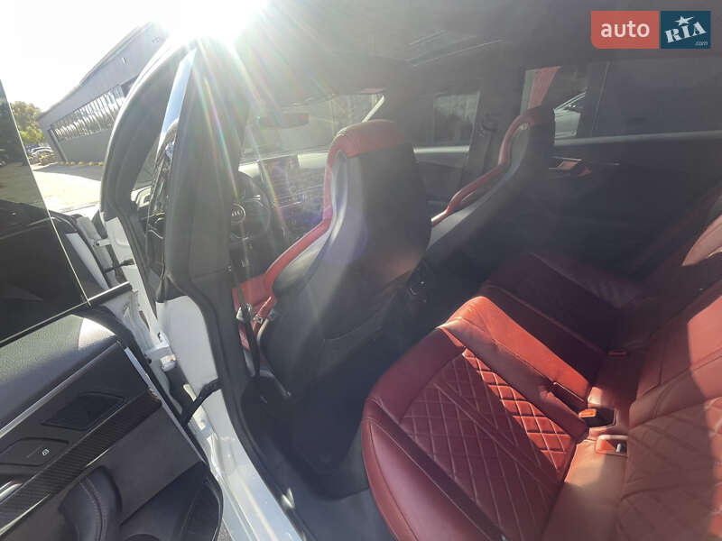 Лифтбек Audi S5 Sportback 2017 в Киеве фото 5 Лифтбек Audi S5 Sportback 2017 в Киеве