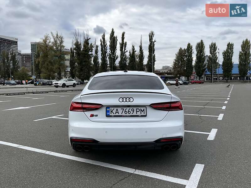 Лифтбек Audi S5 Sportback 2024 в Киеве