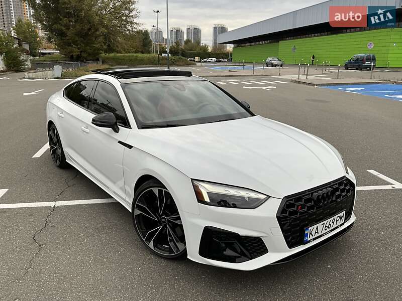 Лифтбек Audi S5 Sportback 2024 в Киеве