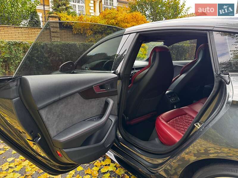 Лифтбек Audi S5 Sportback 2019 в Киеве