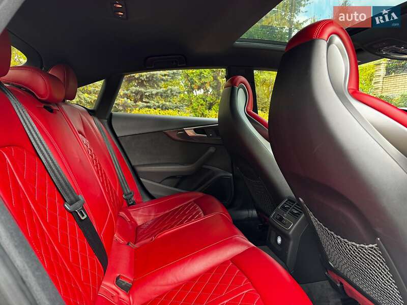 Лифтбек Audi S5 Sportback 2019 в Киеве