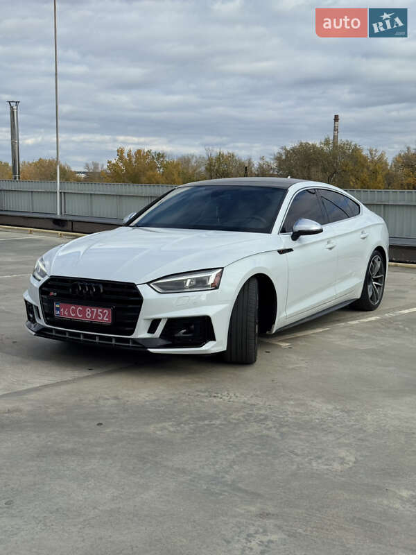 Лифтбек Audi S5 Sportback 2018 в Полтаве фото 4 Лифтбек Audi S5 Sportback 2018 в Полтаве