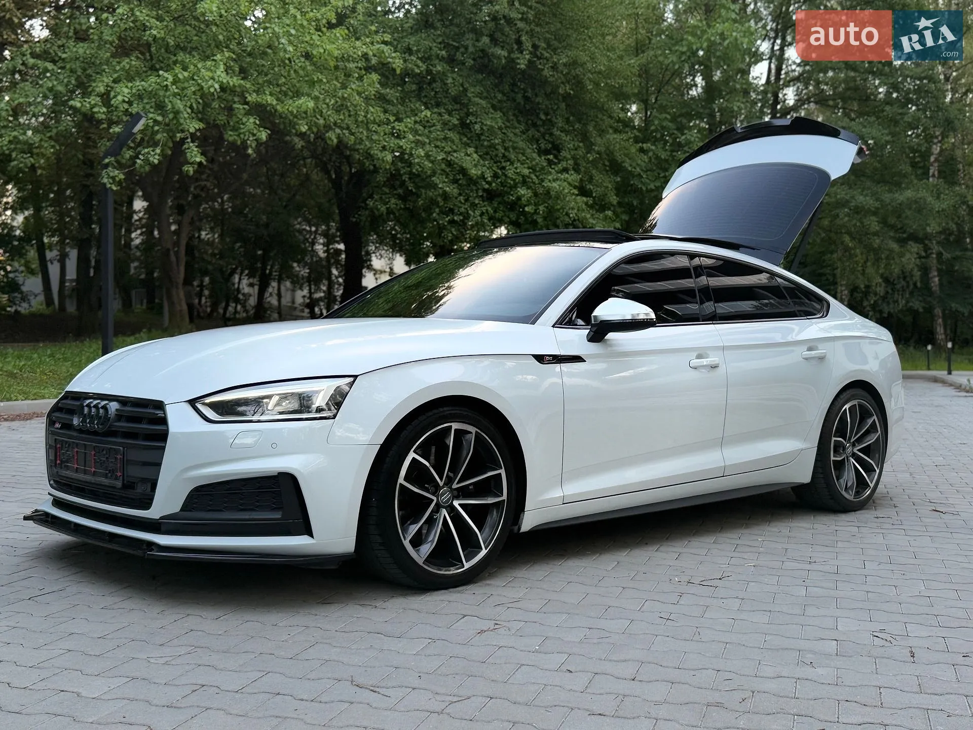 2017 Audi S5 - мініатюра 132