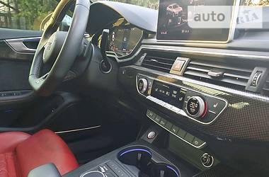 Седан Audi S5 2017 в 