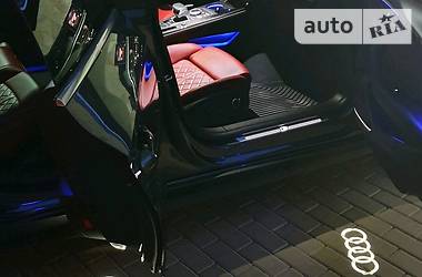 Седан Audi S5 2017 в 
