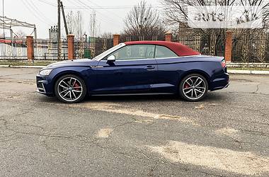 Кабриолет Audi S5 2017 в Киеве