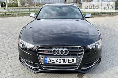 Купе Audi S5 2012 в 
