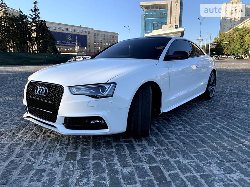 Купе Audi S5 2015 в Киеве