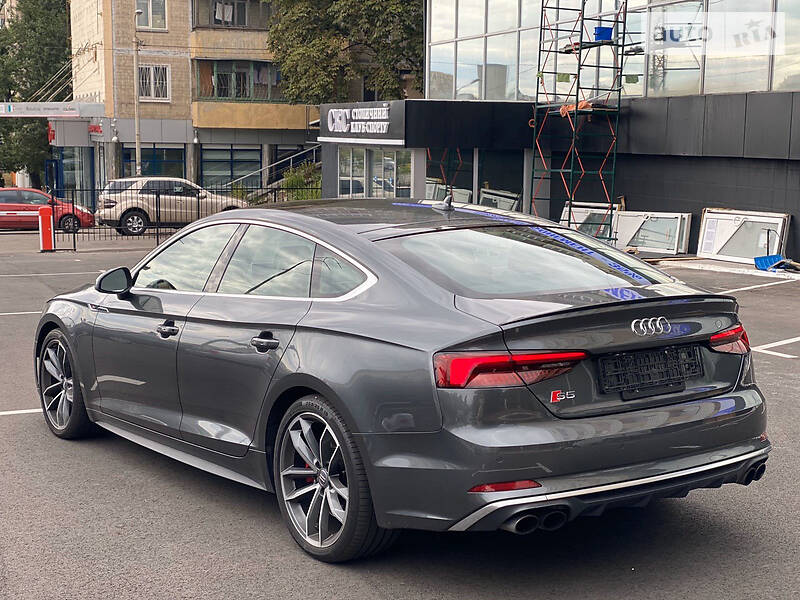 Другие легковые Audi S5 2018 в Киеве