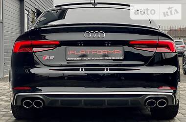 Седан Audi S5 2017 в Киеве