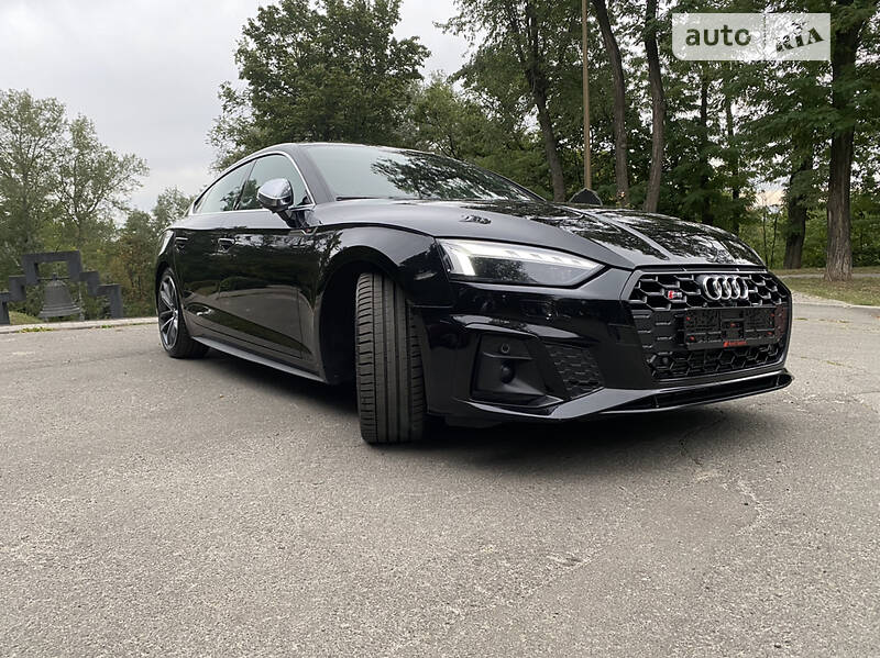 Купе Audi S5 2017 в Києві