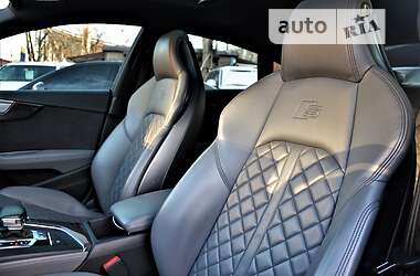 Купе Audi S5 2019 в 