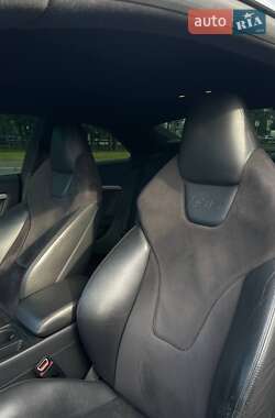 Купе Audi S5 2010 в 