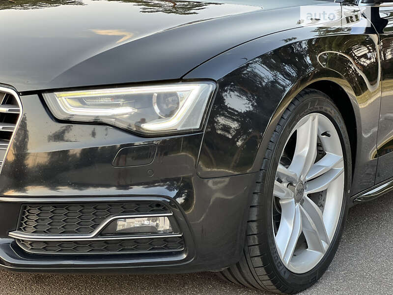 Купе Audi S5 2012 в Києві