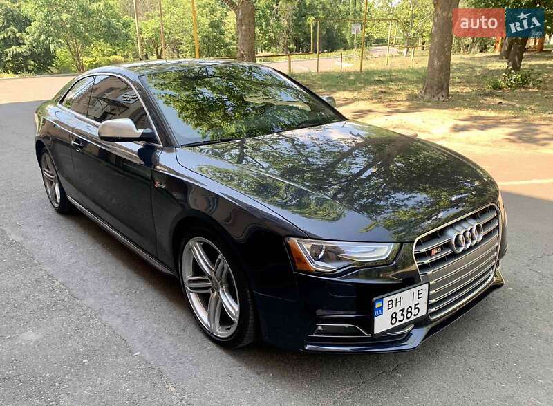 Купе Audi S5 2014 в Черноморске