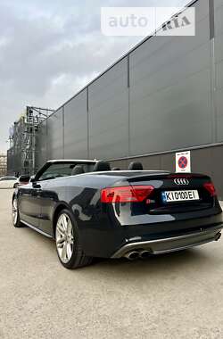 Кабриолет Audi S5 2015 в Киеве