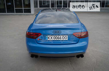 Купе Audi S5 2009 в Харкові