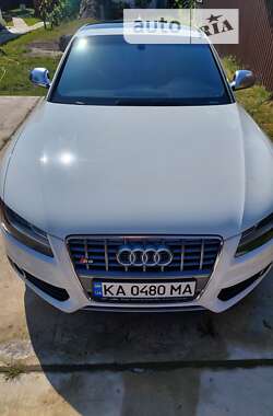 Купе Audi S5 2008 в Киеве